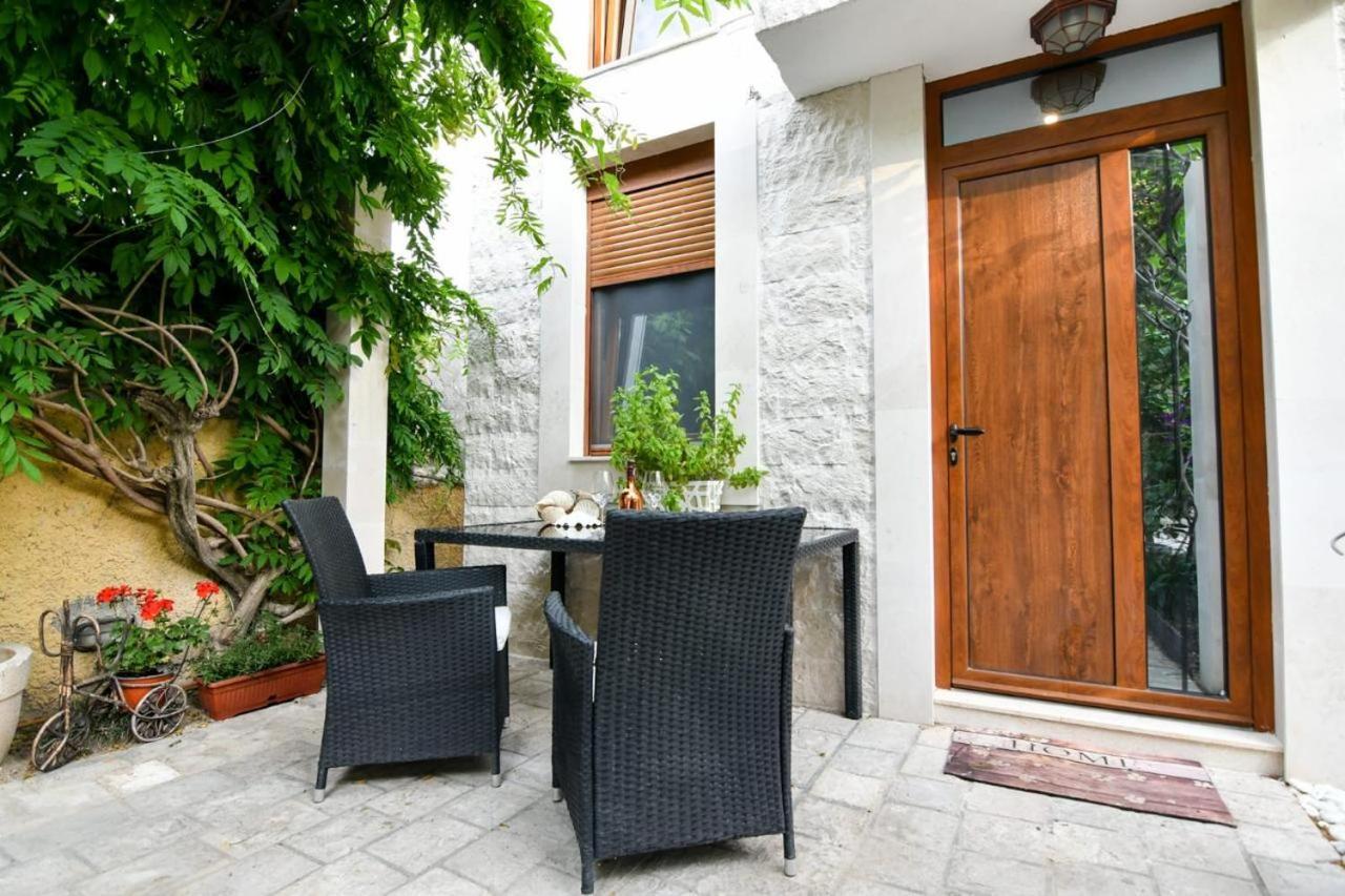Olive Coast Apartments Herceg Novi Ngoại thất bức ảnh